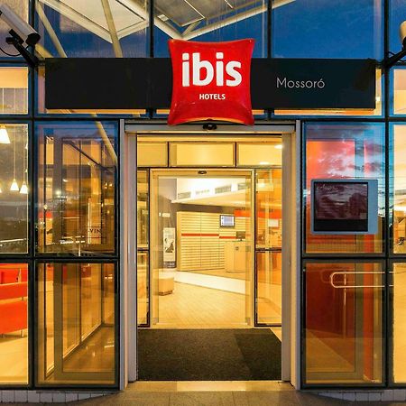Ibis Mossoro Hotel Bagian luar foto