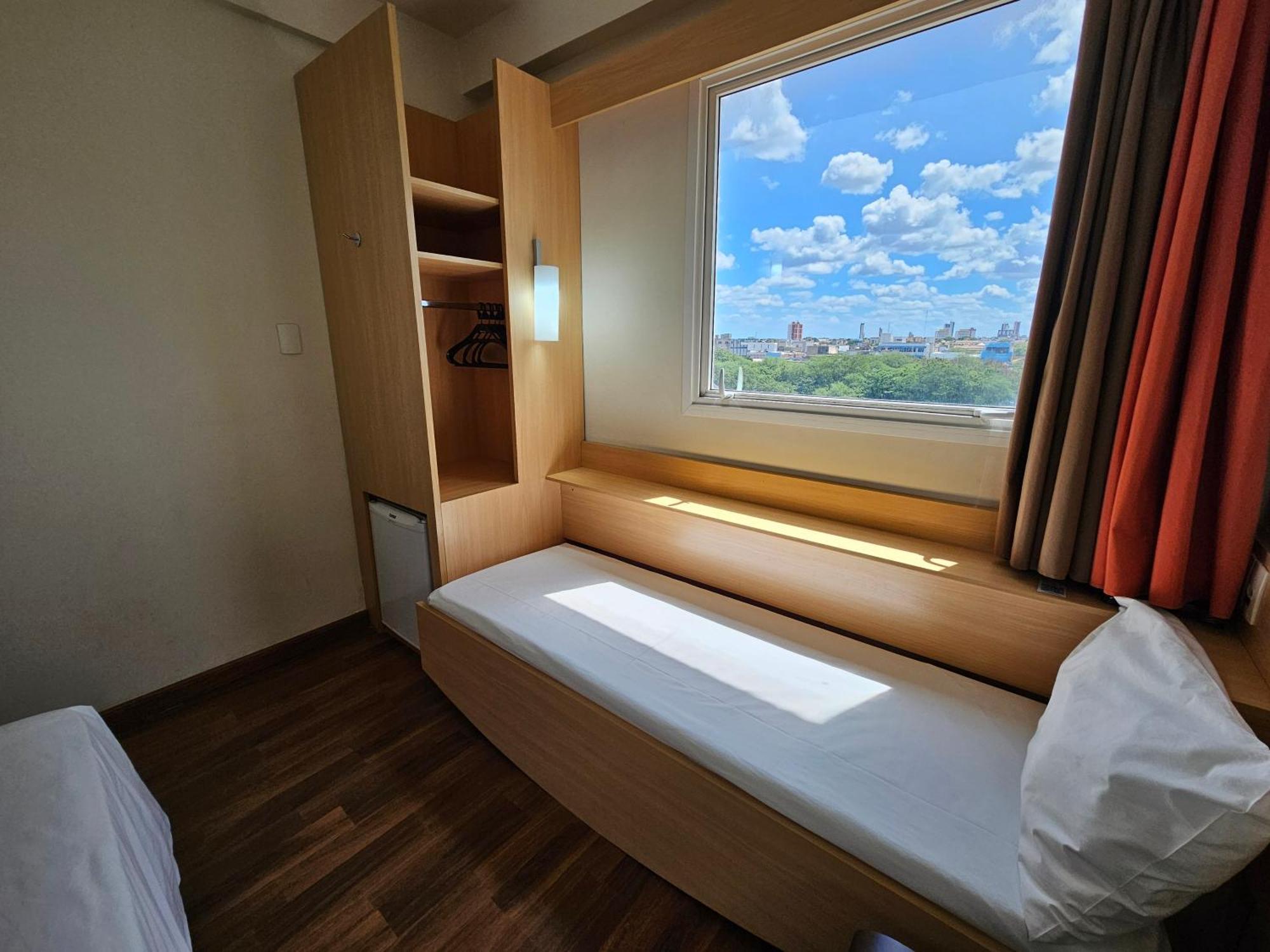Ibis Mossoro Hotel Bagian luar foto